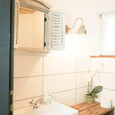 Moments Cafe & Apartmenthaus