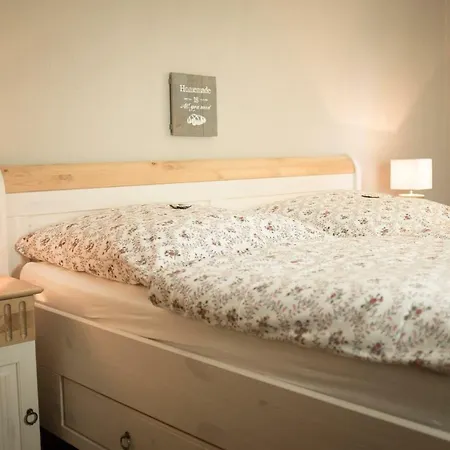 Moments Cafe & Apartmenthaus Thurnau