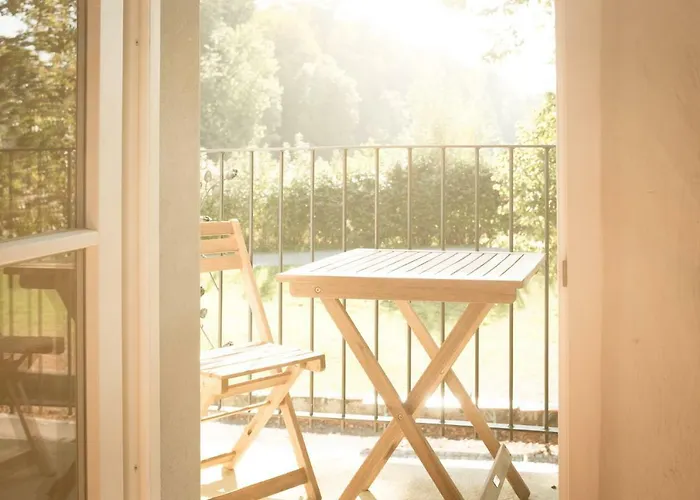 Moments Cafe & Apartmenthaus شقة Thurnau