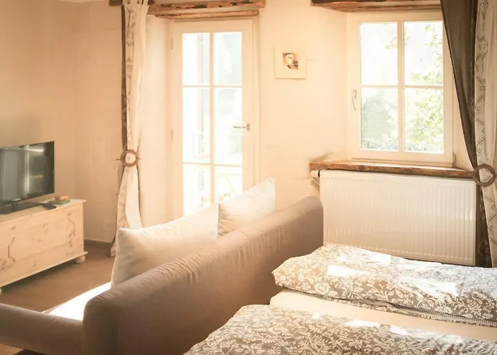 Moments Cafe & Apartmenthaus شقة