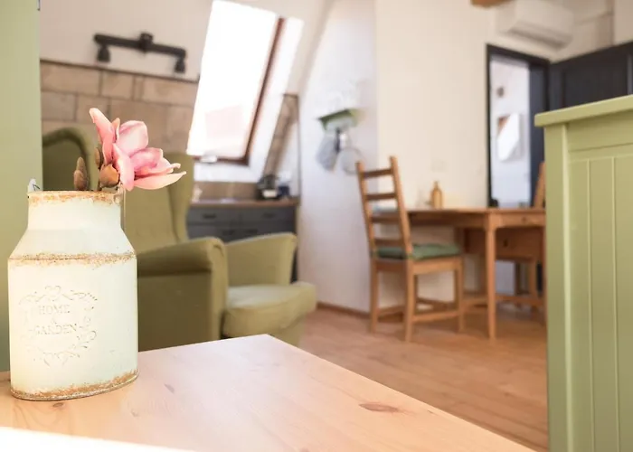 Moments Cafe & Apartmenthaus * Thurnau