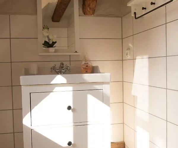 Moments Cafe & Apartmenthaus Thurnau
